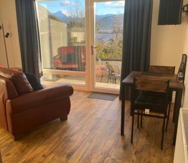 Banavie Apartamento | TRAMORE - self contained 1 bedroom unit - king size bed - free private parking - 3 miles from Fort William High Street