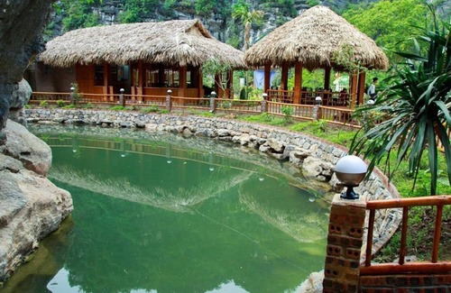 Hoa Lu Casa | Trang An Mountain House - Bungalow Deluxe con vista al jardín - Ninh Binh