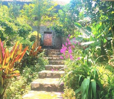 Vi Xuyen Cabina | Trang trại nghỉ dưỡng Việt Thành Hill