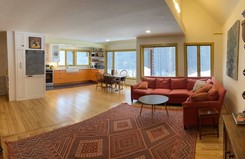 Great Barrington Casa | Tranquil 2-bedroom house with woodland and pasture views in Great Barrington