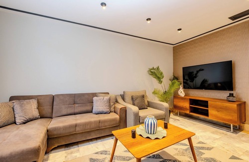 Kabatas Apartamento | Tranquil 2-bedroom apartment with AC in Istanbul