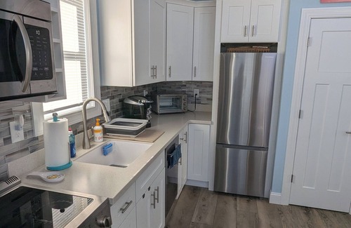 Ocean Beach III Casa | Tranquil 2-bedroom bungalow in OB2 Lavallette with AC, WiFi
