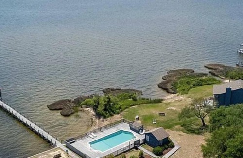 Duck Condominio | Tranquil 2-bedroom condo in Duck with WiFi, AC. Enjoy your stay