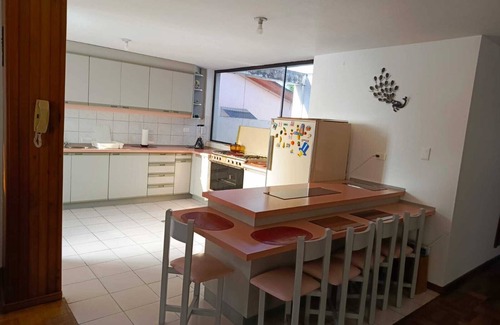 Parroquia Celiano Monge Casa | Tranquil 3-bedroom house with WiFi in Ambato