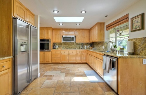 Lake San Marcos Casa | Tranquil 3-bedroom Lakefront Retreat with Private Dock in Lake San Marcos
