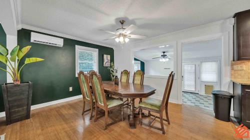 Lake Lorraine Apartamento | Tranquil 3BR Family Home in Shalimar Near Water