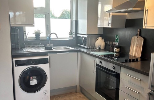 Peterborough Casa | Tranquil 3BR Retreat | Pet-Friendly + Free Parking