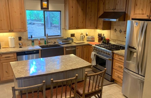 Carnelian Bay Chalet De Esquí | Tranquil 4-bdr chalet on trailhead with unlimited hiking and x-country skiing