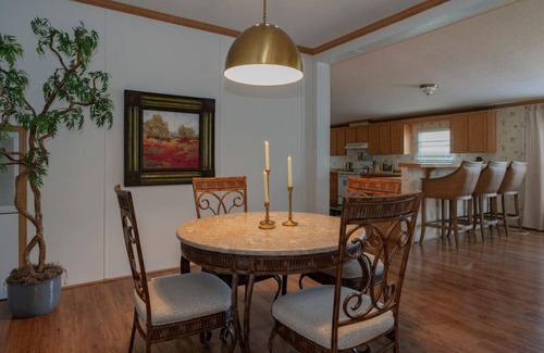 Concord Apartamento | Tranquil 4-BDR Escape | 2King Beds + Free Parking*