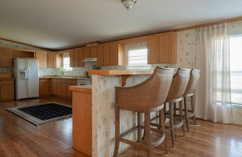 Concord Apartamento | Tranquil 4-BDR Escape | 2King Beds + Free Parking*