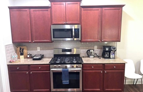 Wessex Square Casa | Tranquil 4-bedroom house in Charlotte