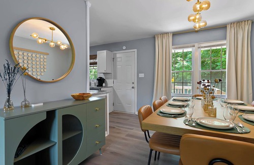 East Raleigh Casa | Tranquil and comfy 4-bedroom house- games, grill, yard in Raleigh!