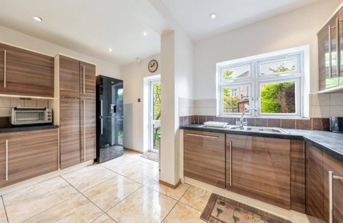 High Barnet Casa | Tranquil and Lovely 5 bed House in Barnet