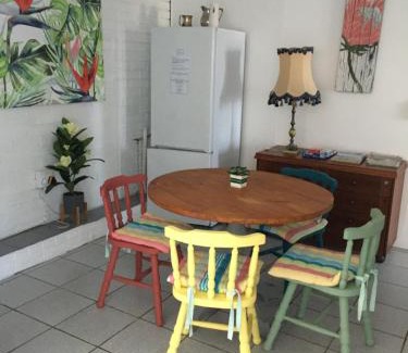Kidd's Beach Apartamento | Tranquil and Spacious Flat and Sound of the Ocean