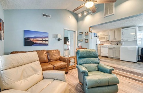Myrtle Beach Cabaña | TRANQUIL BEACH HOUSE