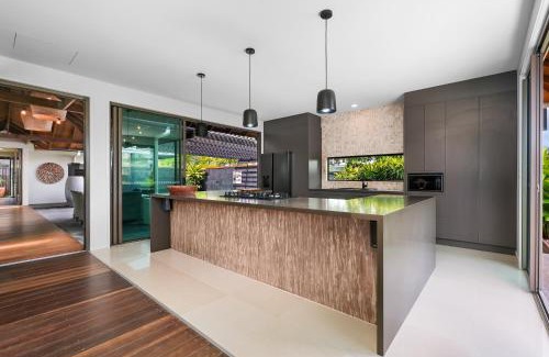 Mount Coolum Casa | Tranquil Beachside Retreat - Enquire for Long Stay Prices - 3 Bedroom Home
