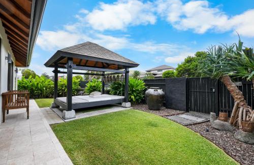 Mount Coolum Casa | Tranquil Beachside Retreat - Enquire for Long Stay Prices - 3 Bedroom Home