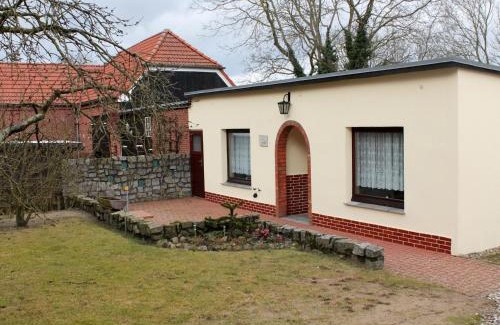Alt Bukow Casa | Tranquil Bungalow in Alt Bukow, cleaning included