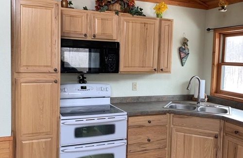 Townsend Casa | Tranquil Cabin near lakes & ATV trails