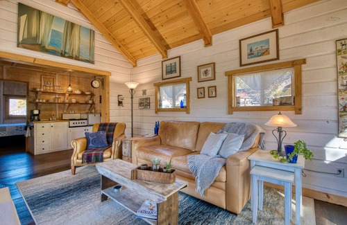 Grantsdale Cabina | Tranquil Cabin on Sleeping Child Creek