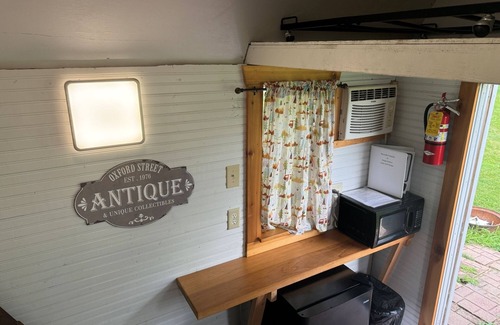 Conroy Cabina | Tranquil Cabin Retreat w/ Water Trampoline, Fishing Pond, & Family Activities