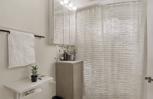 Arlington Heights Apartamento | Spacious & Relaxing 1BR Apt
