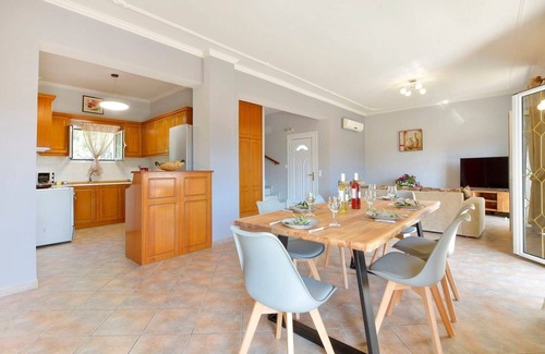 Agios Georgios Pagon Villa | Tranquil Corfu Villa | 3 Bedrooms | Villa Chrinos | Gated Pool | Agios Georgios Pagon