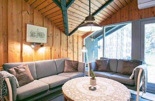 Lokken Casa | Tranquil Cottage Retreat in Lokken-By Traum