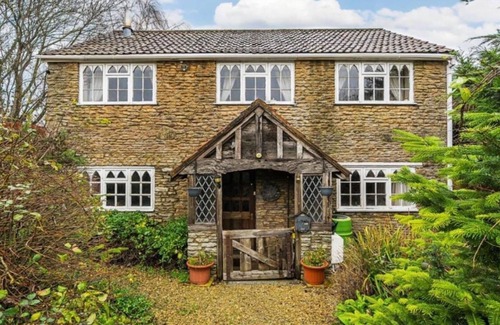 Woolverton Casa | Tranquil Cottage Retreat in Bath