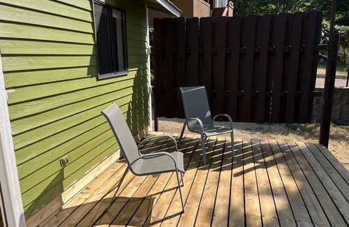 Bremerton Cabaña | Tranquil cottage with mountain views