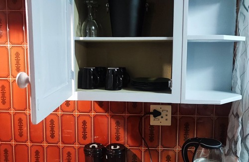 Boksburg Cabaña | Tranquil cottage with WiFi and pool in Boksburg; Home away from home.