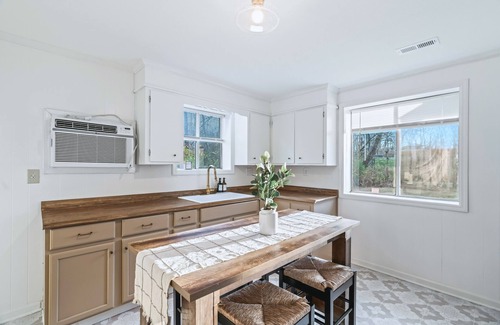 Mount Juliet Casa | Tranquil Country Escape Near Downtown Nashville. Private & Pet-Friendly!