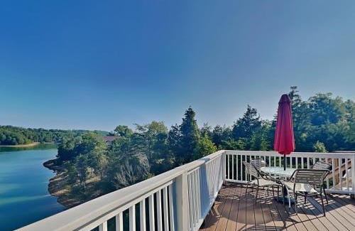 Sevierville Casa | Tranquil Cove