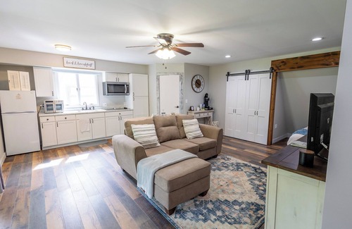 Canandaigua Apartamento | Tranquil creek side retreat