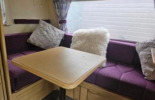 Mablethorpe Casa | Tranquil Equestrian Escape - Sleeps 2