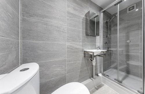Bushey Apartamento | Tranquil Escape In Hertfordshire, Free Parking, 2 Bed, 2 Bath, Sleeps 6