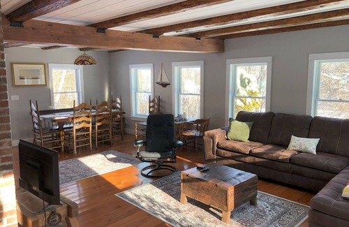 Eastern Vermont Otro | Tranquil farmhouse in charming Lake Elmore. Swim, Hike, Bike and Ski