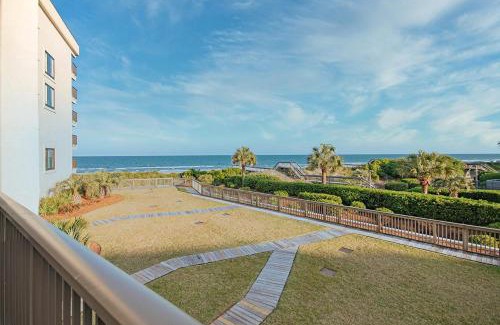 Litchfield by the Sea Casa | Tranquil Getaway 2BR Ocean Views Onsite Amenities
