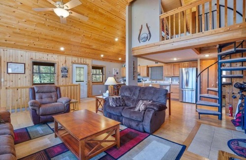 Davis Cabina | Tranquil Haven Mountain Retreat