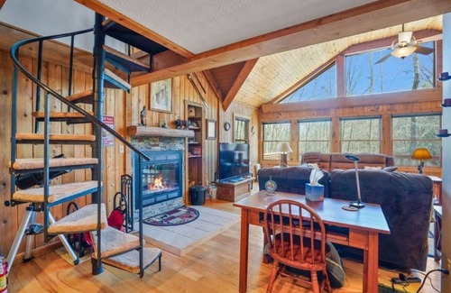 Davis Cabina | Tranquil Haven Mountain Retreat