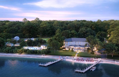 Shelter Island Heights Casa | Tranquil Hideaway with Pool, Spa, Game Room & Outdoor Fun Activities