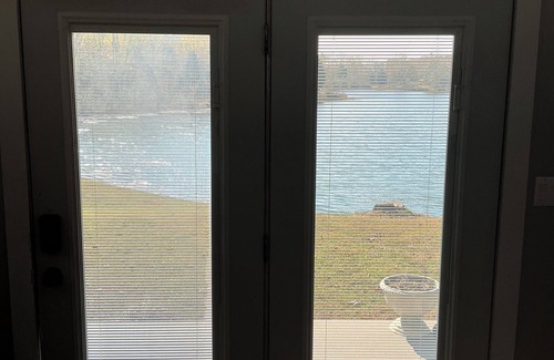 Stendal Casa | Tranquil Hideaway: Your Private Lakefront Retreat