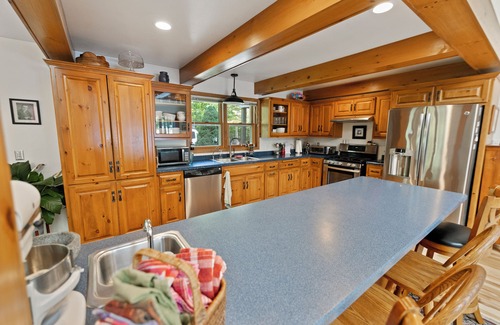 Gills Rock Casa | Tranquil home located on Europe Lake . The perfect spot to unplug this summer!