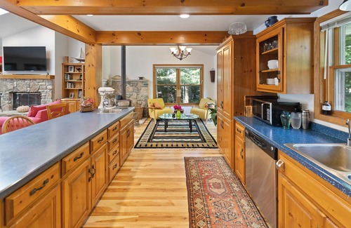 Gills Rock Casa | Tranquil home located on Europe Lake . The perfect spot to unplug this summer!