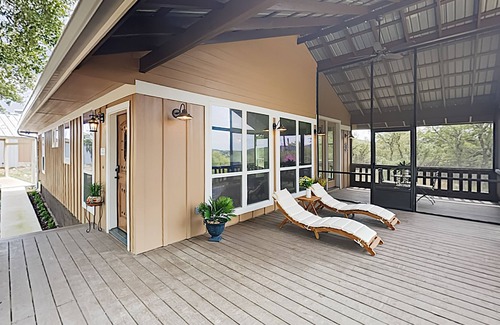 Dripping Springs Cabina | Tranquil “Interlude Cottage” on 20 Acres w/ Seasonal Creek
