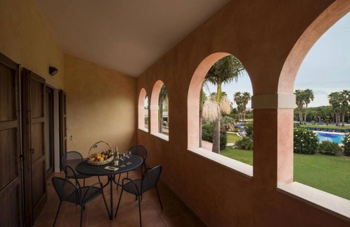 Pula Apartamento | Tranquil Lantana Resort Hotel & Apartments 1 Bedroom Room Apartment Sleeps 5