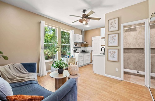 Pomona Casa | Tranquil Nature Retreat Private Patio & Cozy Charm