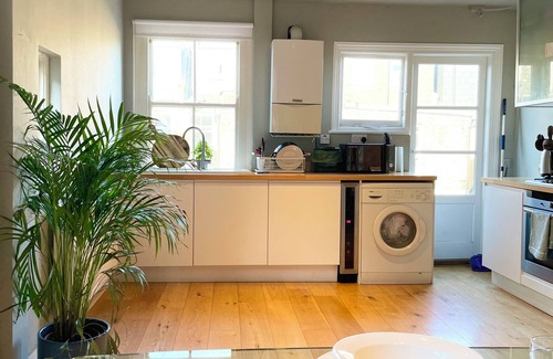 Mortlake Casa | Tranquil oasis in Chiswick Homefields