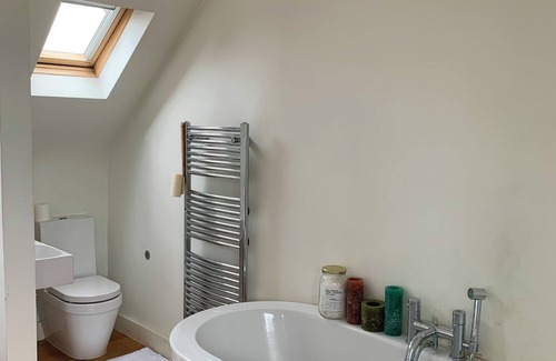 Mortlake Casa | Tranquil oasis in Chiswick Homefields