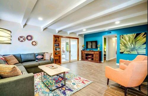 Park Lane Casa | Tranquil oasis near Old Town, hot tub, mountain views